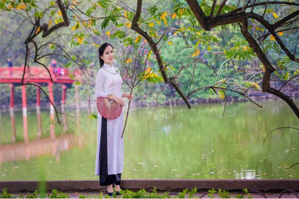 Le lac Hoan Kiem – le lac de l’Épée restituée