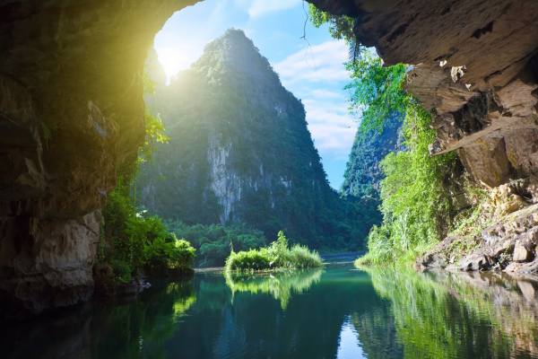 Baie d’Halong terrestre Ninh Binh à couper le souffle