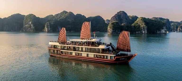 Circuit au Vietnam 12 jours du Nord au Sud  / Les Merveilles du Dragon en 12 jours