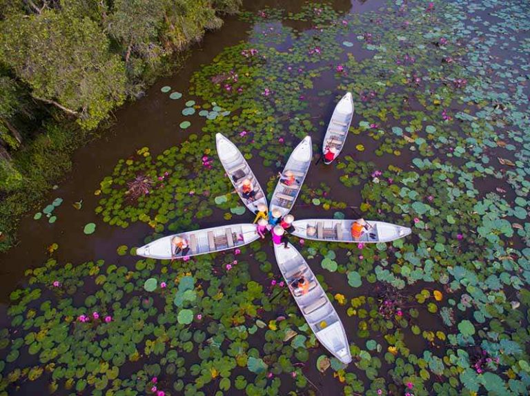 Village flottant de Tan Lap – une oasis émergée dans le delta du Mékong