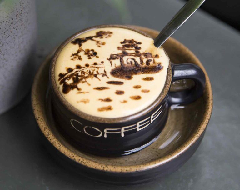 Le Café à l&rsquo;oeuf Vietnamien – Cà phê trứng